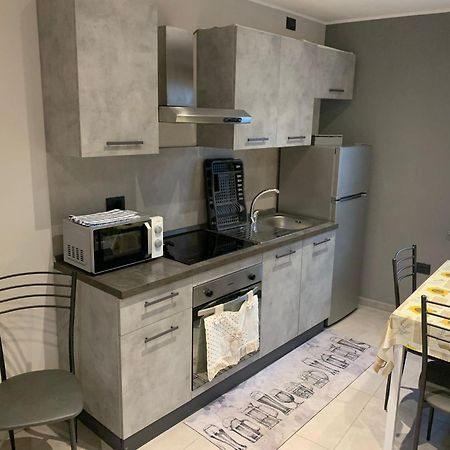 La Casa Di Nonna Pina Villa Roccasparvera Bagian luar foto