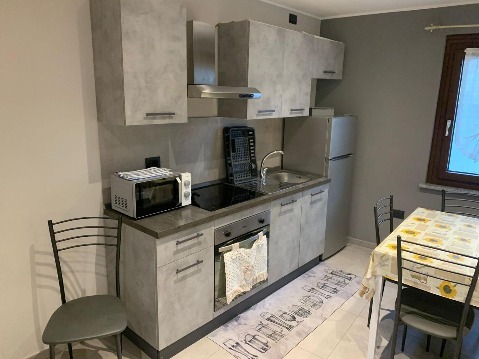 La Casa Di Nonna Pina Villa Roccasparvera Bagian luar foto