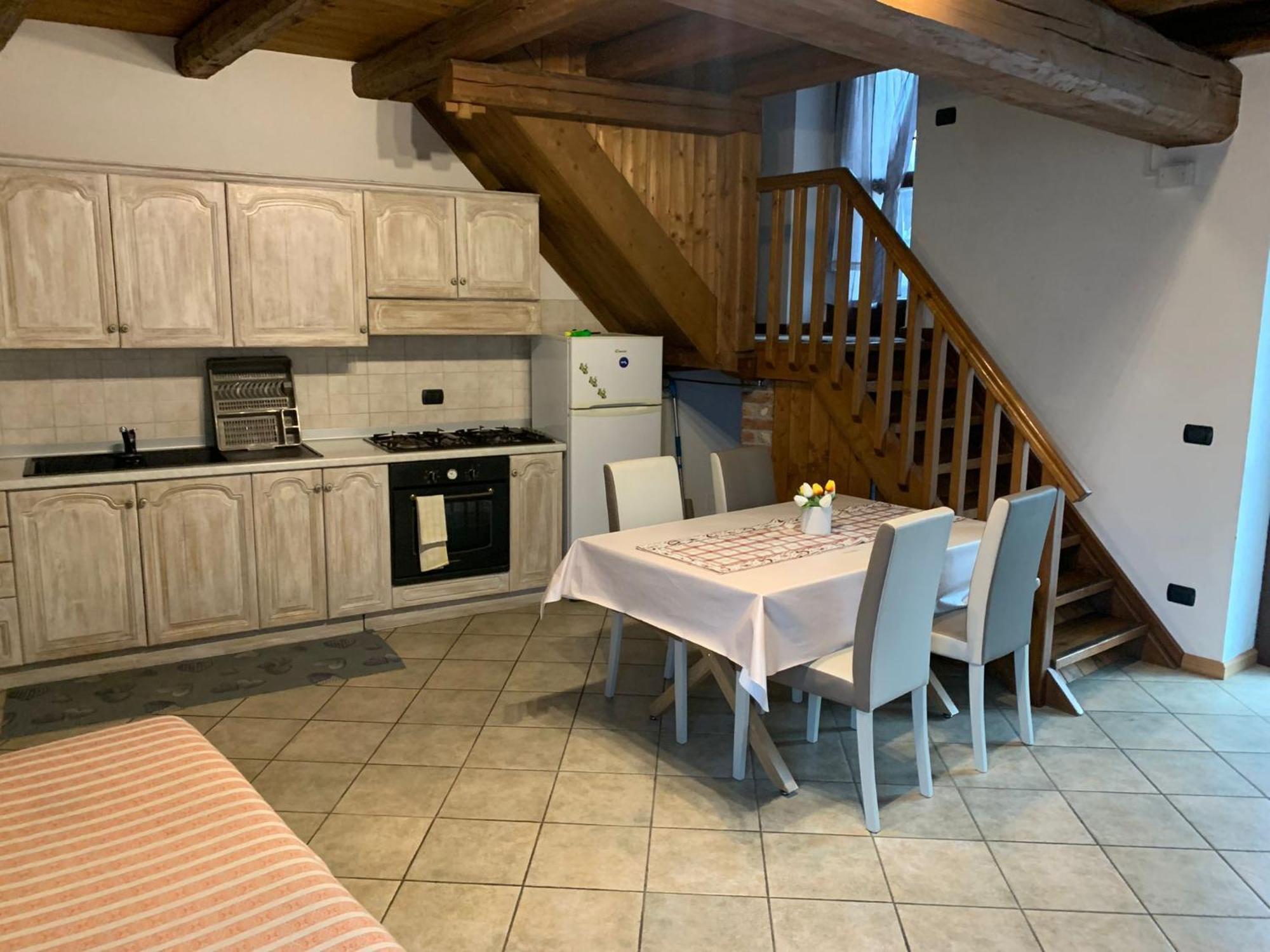La Casa Di Nonna Pina Villa Roccasparvera Bagian luar foto